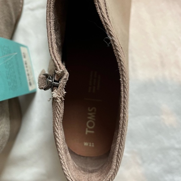 Toms Loren Suede and Felt Ankle boot/bootie Taupe Gray Women’s Sz 11 NWT - Picture 9 of 12